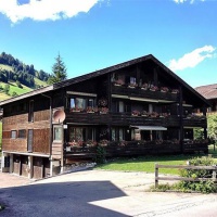 Отель Mosli Leenhouts в городе Цвайзиммен, Швейцария
