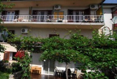 Отель Apartments & Rooms Ribaric в городе Ловран, Хорватия
