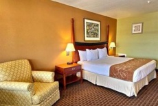 Отель Econo Lodge Inn & Suites Virginia Beach в городе Вирджиния-Бич, США