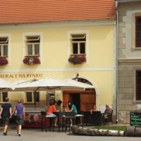 Отель Penzion Restaurace Na Rynku в городе Chvalsiny, Чехия