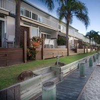 Отель Skippers Cove Apartments Noosa в городе Нузавилл, Австралия