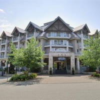 Отель Summit Lodge & Spa в городе Уистлер, Канада