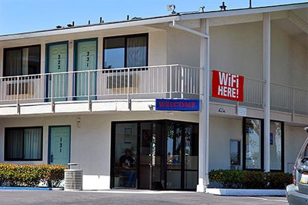 Motel 6 Midvale