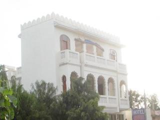 Hotel Ratan Haveli