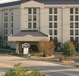 Hampton Inn Cincinnati Riverfront Downtown Area