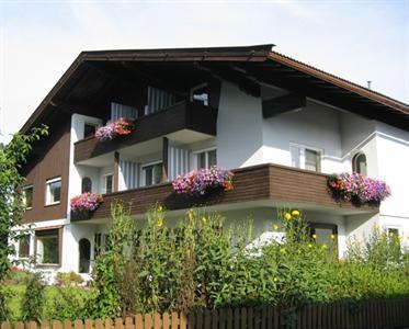 Haus Kristall Apartments Kirchberg In Tirol