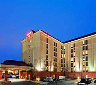 Hampton Inn Boston - Logan Airport