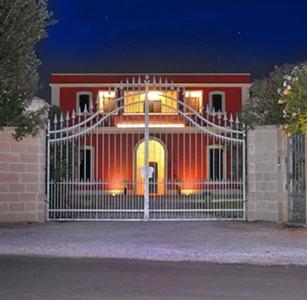 Tenuta Monaci La Murra