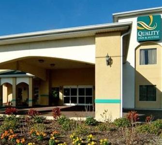 Quality Inn & Suites Zephyrhills