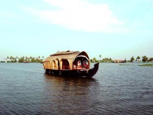 Eco Trails Houseboats