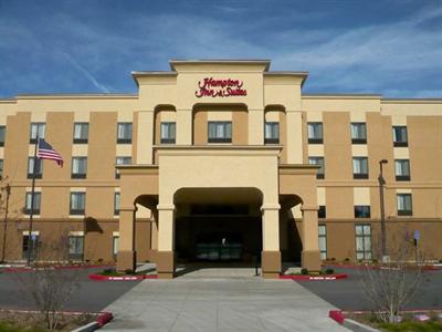 Hampton Inn & Suites Rohnert Park