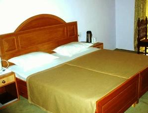 Hotel Shaneel Residency