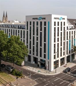 Motel One Dusseldorf-Hauptbahnhof