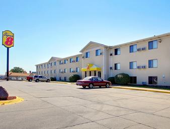 Super 8 Motel Lincoln / Cornhusker