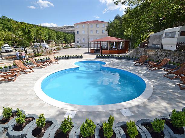 Interhome - Aparthotel Club Vala