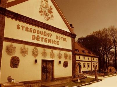 Medieval Hotel Detenice