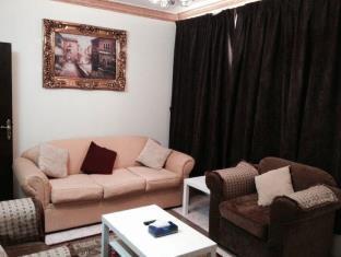 Blancia Hotel Apartment 2