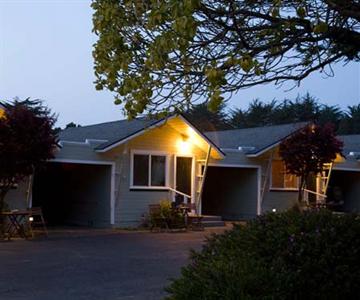 Shoreline Cottages