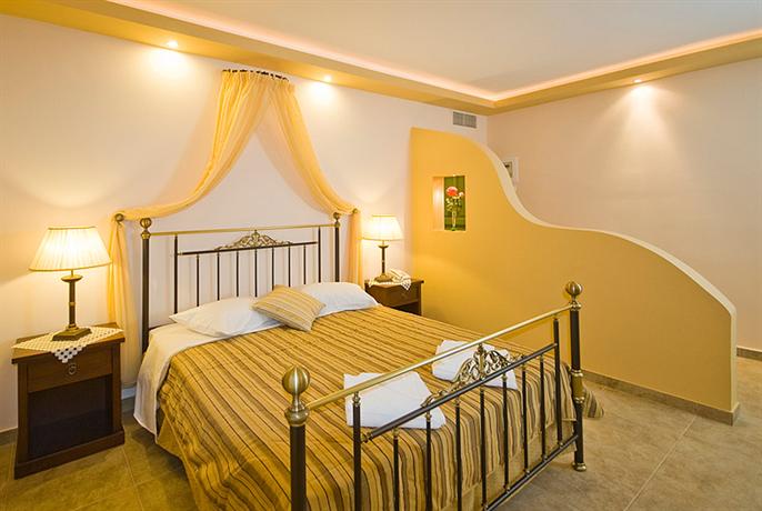 Anassa Deluxe Suites