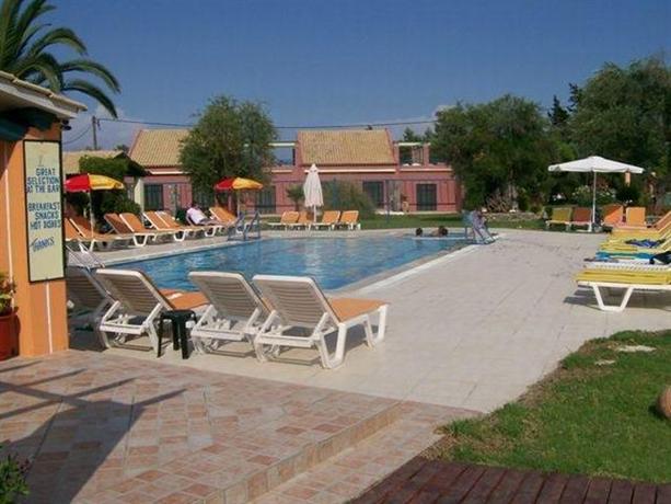 Elli Studios & Apartments