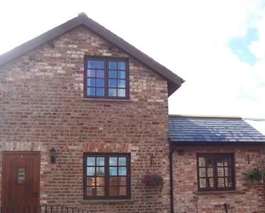 Thompsons Arms Holiday Cottages Flaxton