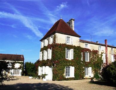 Logis de Guitres - Chambres d'Hotes