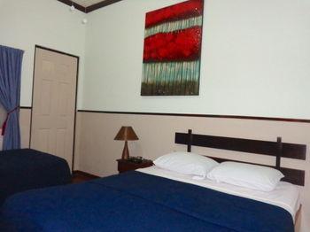 Hotel Santamaria Alajuela