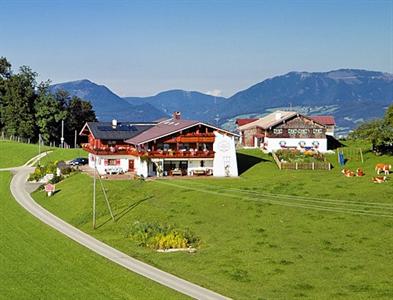 Ferienwohnungen Gastehaus Larcheck