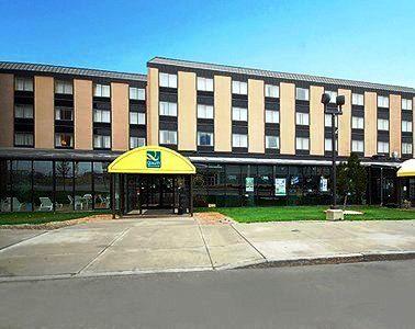 Quality Hotel & Suites Niagara Falls (New York)