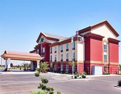 Holiday Inn Express & Suites Gateway to Yosemite