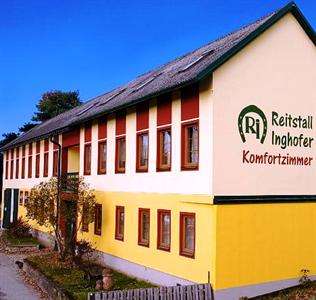 Pension & Reitstall Inghofer