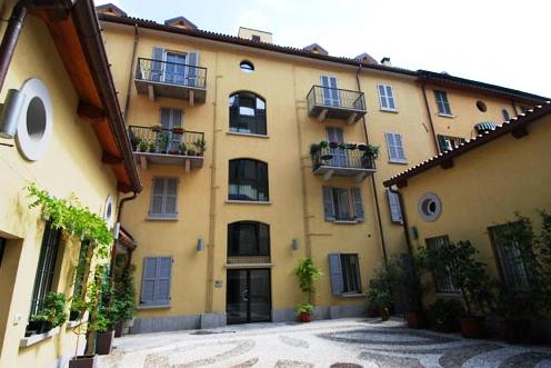 Ascanio Sforza Halldis Apartments