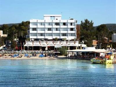 Marina Playa Apartments