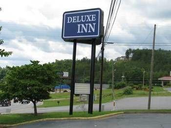 Deluxe Inn Collinsville