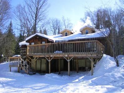 Algonquin Eco-Lodge