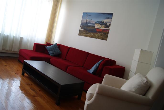 Central & Spacious Flat in Besiktas