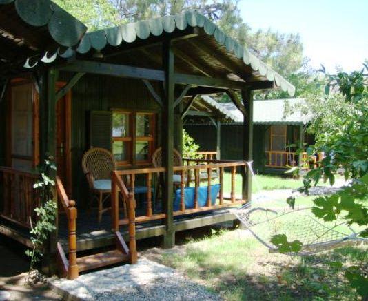 Etenna Bungalows
