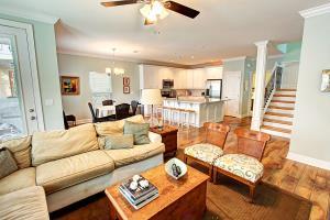 4 Br Home - Villages Of Crystal Beach Destin