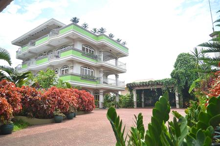 Renz Villa Hotel