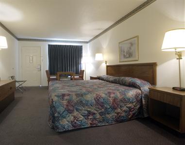 Americas Best Value Inn & Suites Russellville