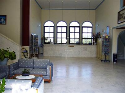 Nina Beach Hotel