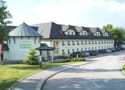 1 A Landhotel Schicklberg