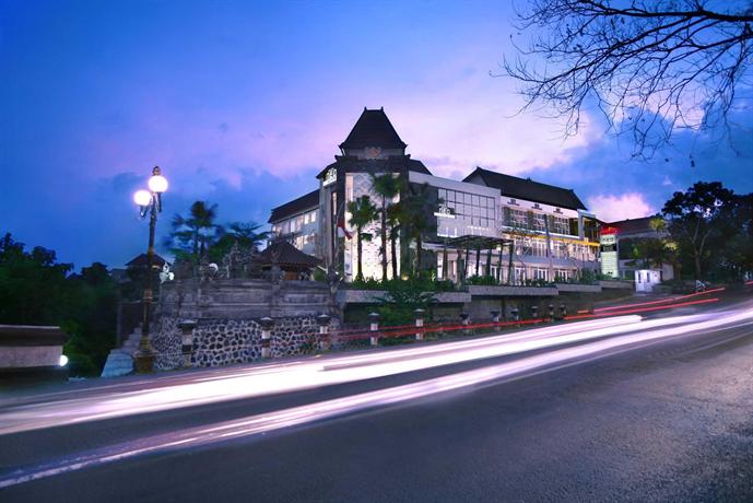 Neo Hotel Denpasar