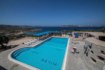 Achivadolimni Bungalows and Camping