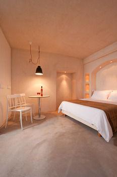 Cocoon Suites