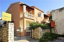 Elda Apartments