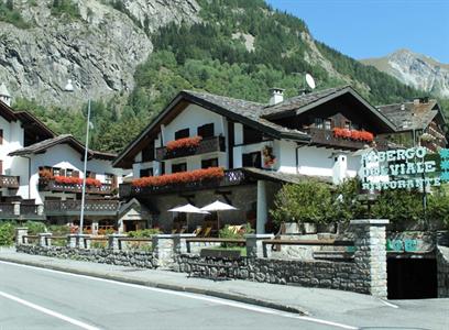 Del Viale Hotel Courmayeur