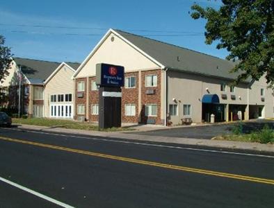 Regency Inn and Suites West Springfield