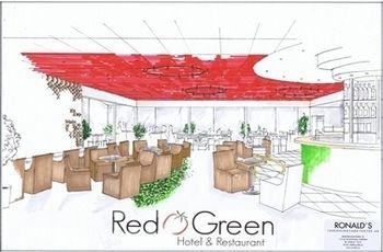 Hotel Red & Green