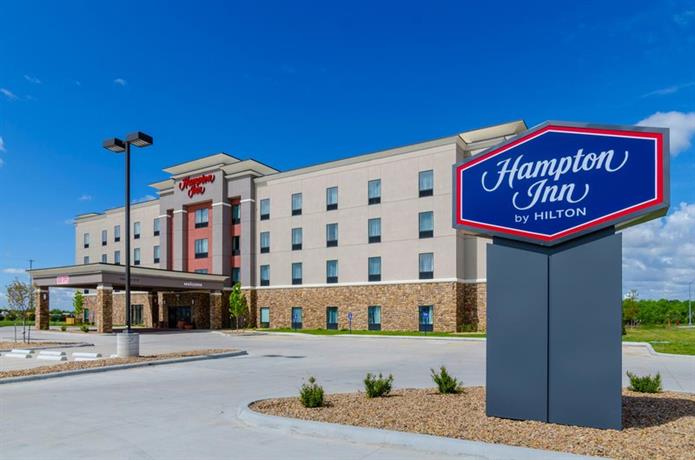 Hampton Inn Pratt